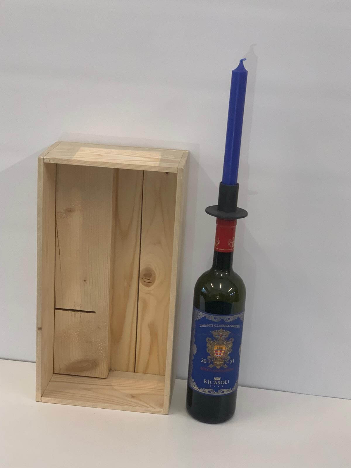 Weinflaschen-Kerzenhalter Bottle Flame romantische Atmosphäre